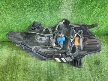 ФАРА НА NISSAN TIIDA C11