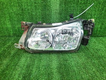 ФАРА НА NISSAN LIBERTY PM12