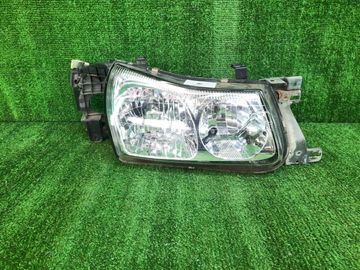 ФАРА НА NISSAN LIBERTY PM12