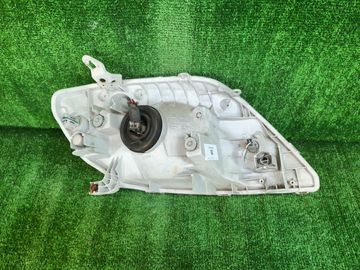 ФАРА НА TOYOTA COROLLA NZE121