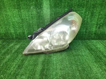 ФАРА НА NISSAN WINGROAD Y11