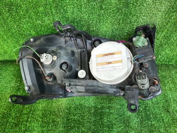 ФАРА НА MAZDA TRIBUTE EPEW