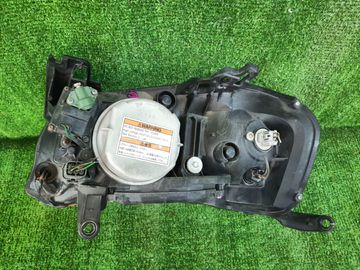 ФАРА НА MAZDA TRIBUTE EPEW