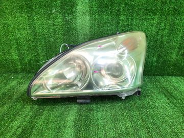 ФАРА НА TOYOTA HARRIER ACU30W