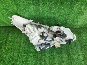 ФАРА НА NISSAN SKYLINE V36