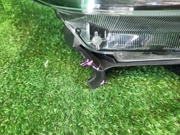 ФАРА НА HONDA VEZEL RU4