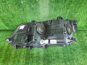 ФАРА НА VOLKSWAGEN TOURAN 1T1