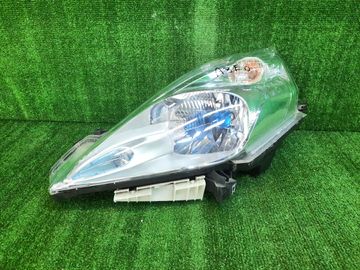 ФАРА НА NISSAN LEAF ZE0