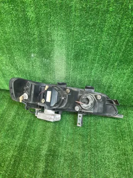 ФАРА НА HONDA ACCORD CF4