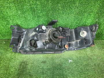 ФАРА НА MITSUBISHI CHARIOT GRANDIS N84W