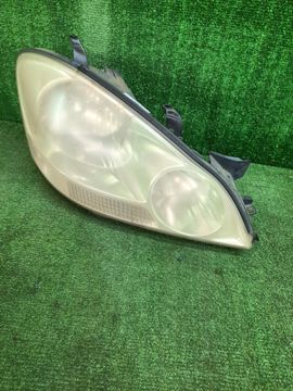 ФАРА НА TOYOTA IPSUM ACM21W