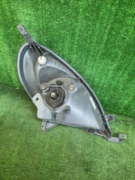 ФАРА НА TOYOTA FUNCARGO NCP21