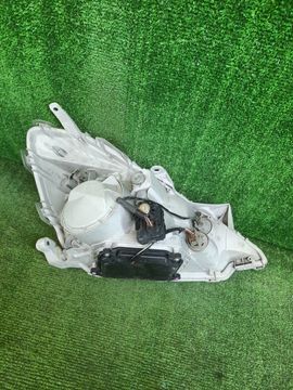 ФАРА НА TOYOTA ALLION NZT240