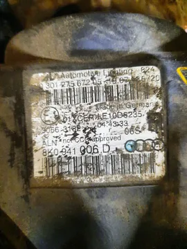 ФАРА НА AUDI A4 8K2