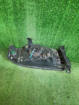 ФАРА НА MAZDA BONGO FRIENDEE SGLR