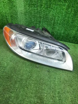 ФАРА НА VOLVO V70 BW56