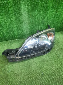 ФАРА НА MAZDA AXELA BK5P