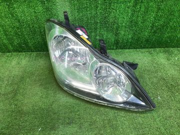 ФАРА НА TOYOTA IPSUM ACM21W