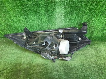 ФАРА НА NISSAN PRESAGE TU31