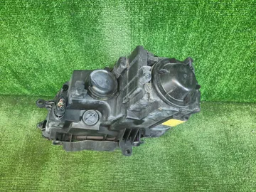 ФАРА НА VOLKSWAGEN TOURAN 1T1