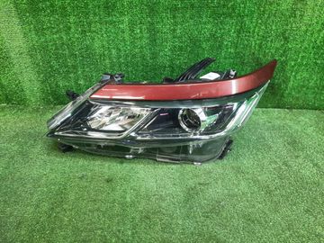 ФАРА НА NISSAN SERENA C27