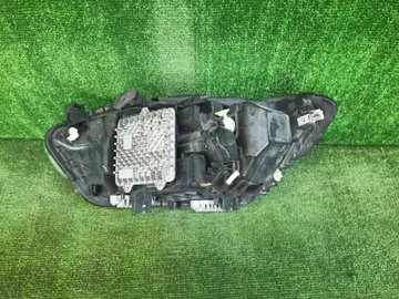 ФАРА НА BMW 118I F20