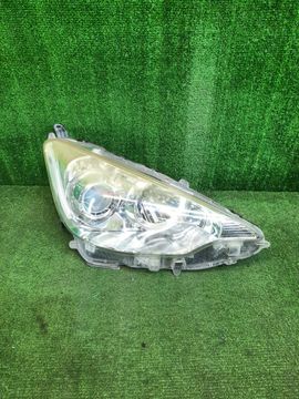 ФАРА НА TOYOTA AQUA NHP10