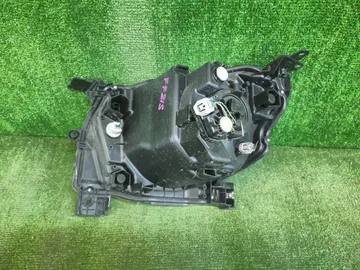 ФАРА НА SUZUKI IGNIS FF21S