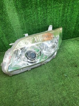 ФАРА НА TOYOTA COROLLA  AXIO NZE141