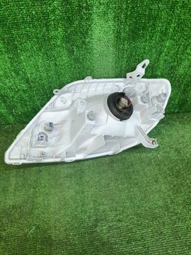 ФАРА НА TOYOTA COROLLA NZE121 