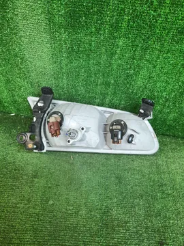 ФАРА НА TOYOTA CAMRY GRACIA MCV21