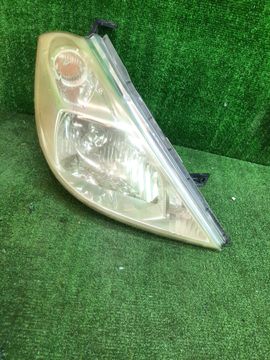 ФАРА НА NISSAN PRESAGE TU31