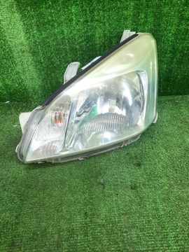 ФАРА НА TOYOTA PREMIO NZT240