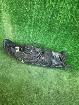 ФАРА НА NISSAN AVENIR W11