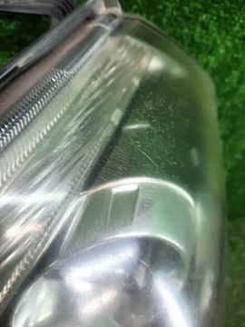 ФАРА НА NISSAN PRESAGE TU31