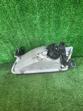 ФАРА НА TOYOTA CAMRY GRACIA MCV21