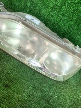 ФАРА НА TOYOTA CRESTA GX100