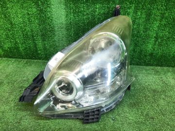 ФАРА НА TOYOTA RACTIS NCP100