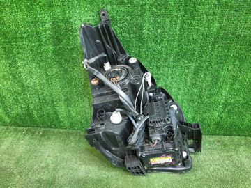 ФАРА НА TOYOTA RACTIS NCP100