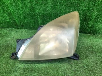 ФАРА НА TOYOTA OPA ZCT10