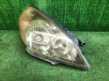 ФАРА НА NISSAN WINGROAD Y11