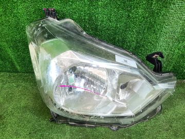 ФАРА НА DAIHATSU MIRA E:S LA350S