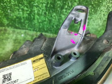 ФАРА НА TOYOTA HARRIER ACU30W