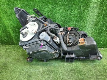 ФАРА НА TOYOTA HARRIER ACU30W