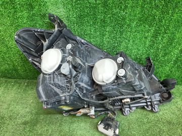 ФАРА НА TOYOTA CROWN GRS200