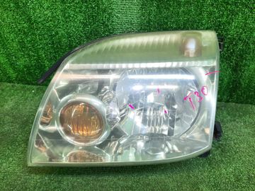 ФАРА НА NISSAN X-TRAIL T30