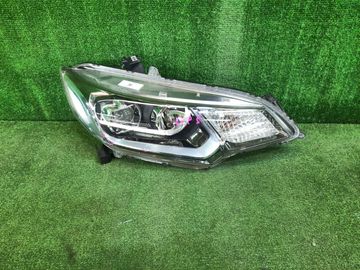 ФАРА НА HONDA FIT GK5