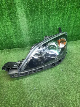 ФАРА НА MAZDA AXELA BK5P