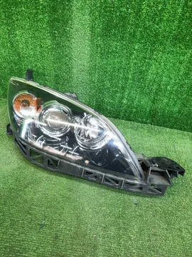 ФАРА НА MAZDA AXELA BK5P