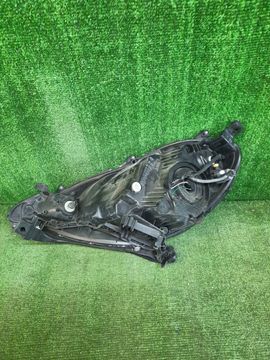 ФАРА НА HONDA FIT GE6